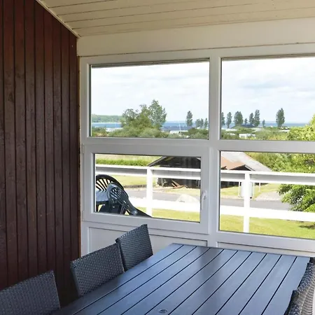 Three-bedroom Holiday In Haderslev
